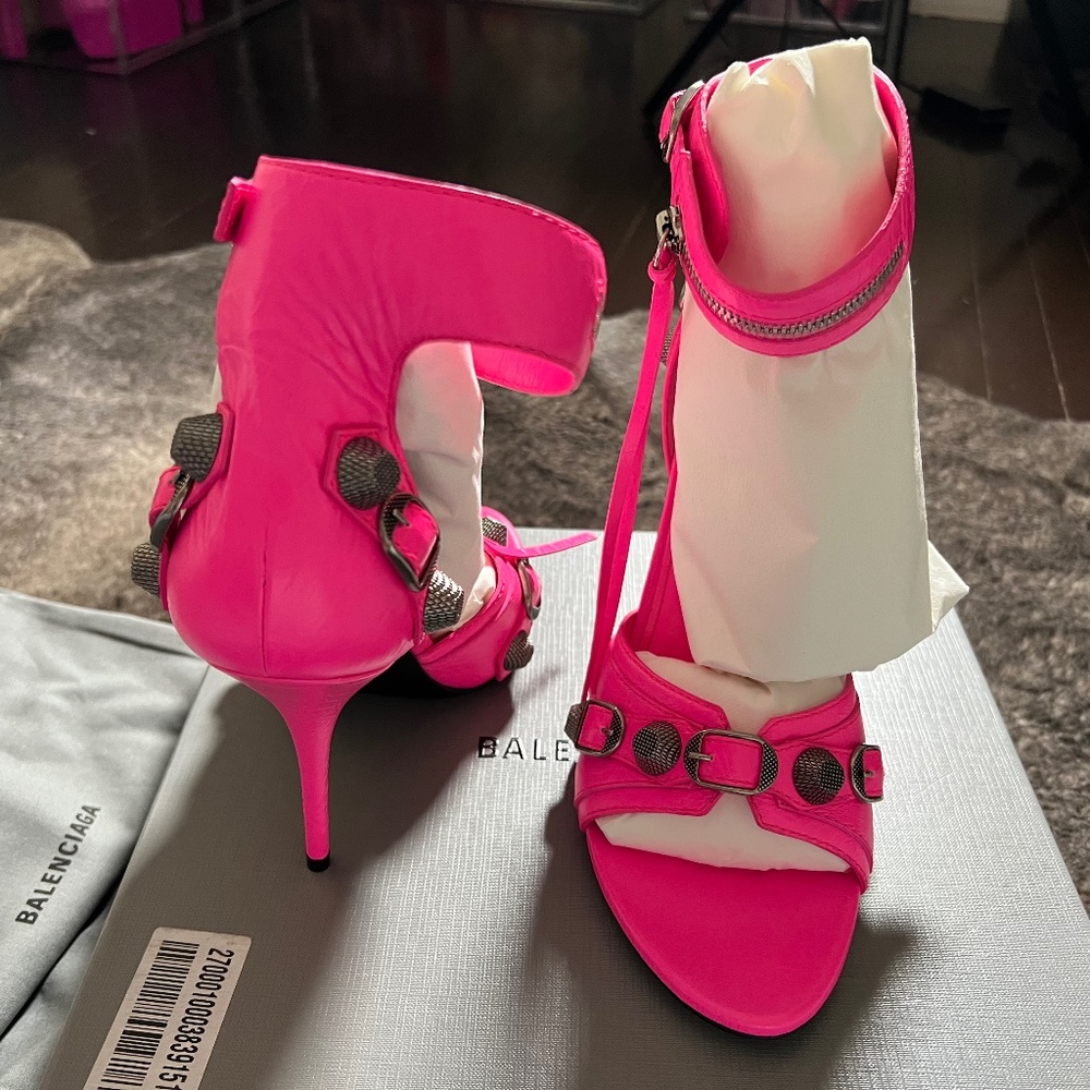 NEW Balenciaga Cagole Leather Heels Sandals, Size 40, $1350